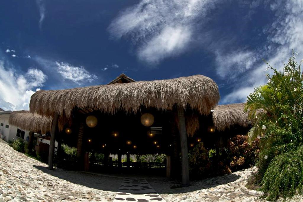 Natures Garden Park Resort And Spa Lapu-Lapu City Esterno foto