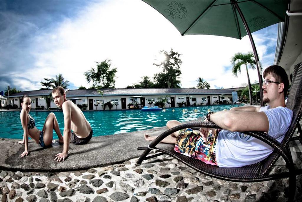 Natures Garden Park Resort And Spa Lapu-Lapu City Esterno foto