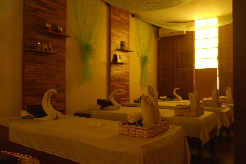 Natures Garden Park Resort And Spa Lapu-Lapu City Esterno foto