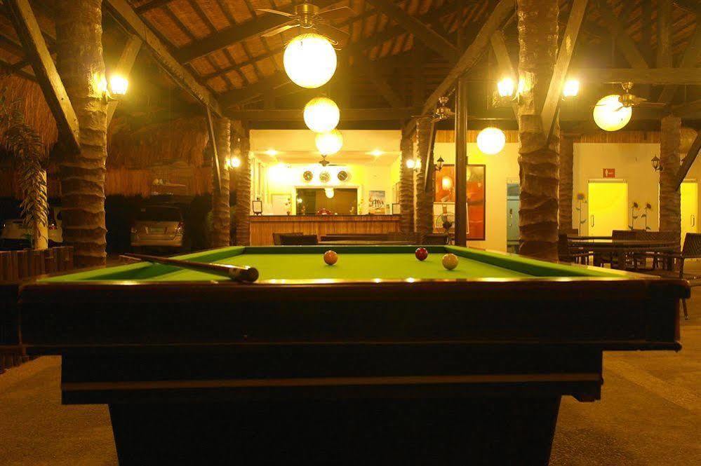 Natures Garden Park Resort And Spa Lapu-Lapu City Esterno foto